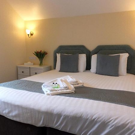Holmlea Guest House Exclusively For Adults 温德米尔 外观 照片
