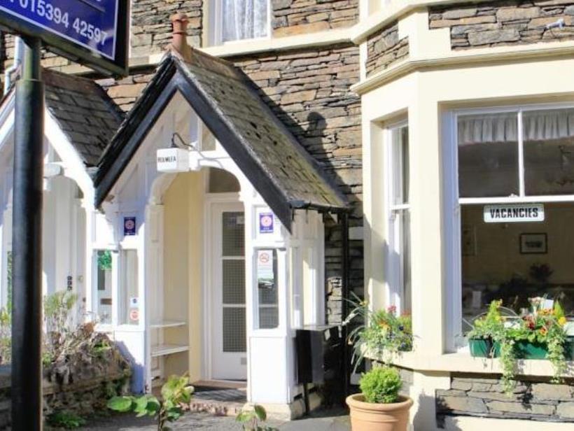 Holmlea Guest House Exclusively For Adults 温德米尔 外观 照片