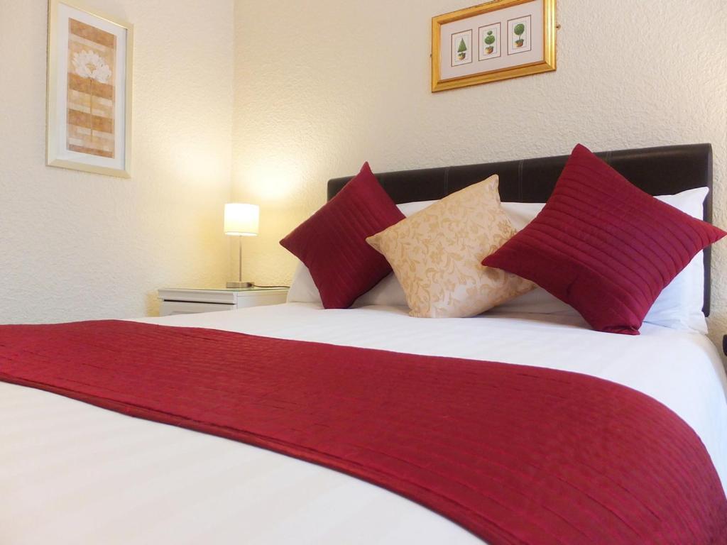 Holmlea Guest House Exclusively For Adults 温德米尔 外观 照片