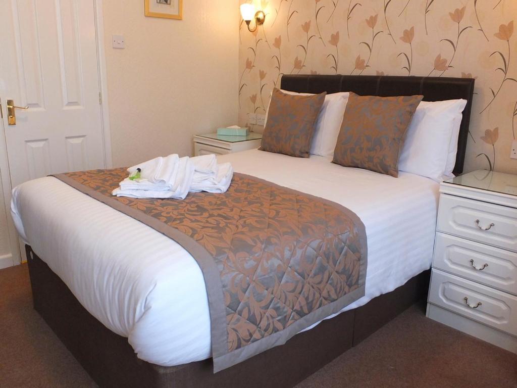 Holmlea Guest House Exclusively For Adults 温德米尔 外观 照片