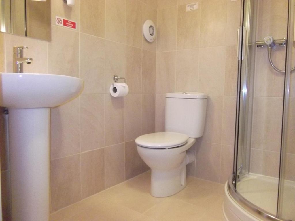 Holmlea Guest House Exclusively For Adults 温德米尔 外观 照片